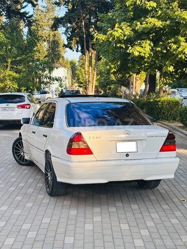 Mercedes C 230-9