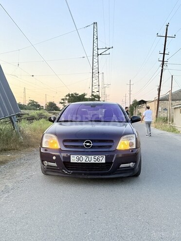 Opel Signum-1