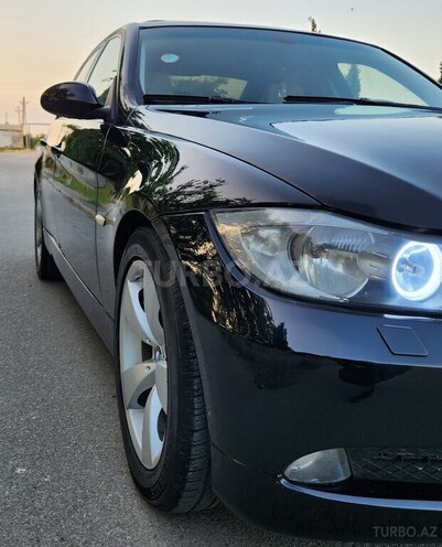 BMW 320-7