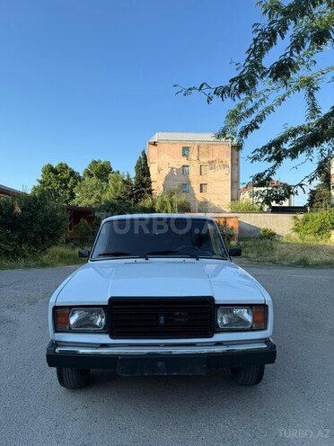 LADA (VAZ) 2107-1