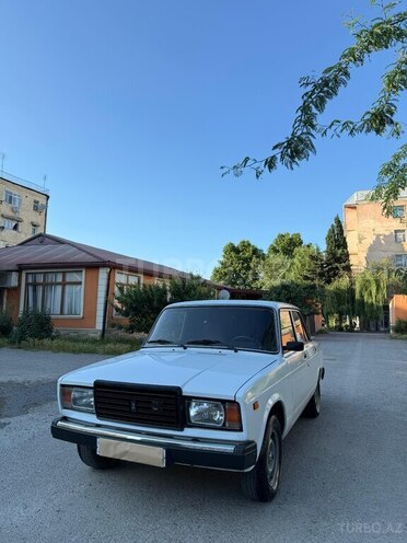 LADA (VAZ) 2107-4
