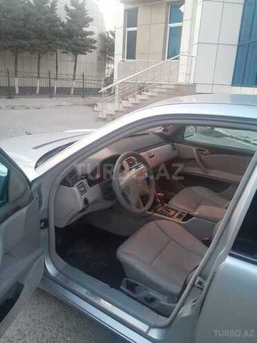 Mercedes E 220-15