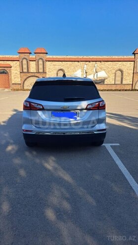 Chevrolet Equinox-2