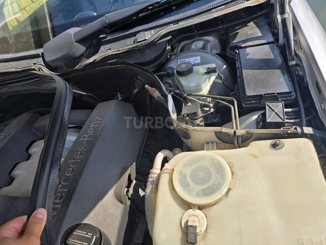 Mercedes C 240-6