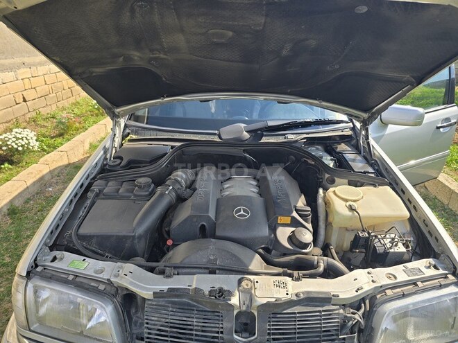 Mercedes C 240-9