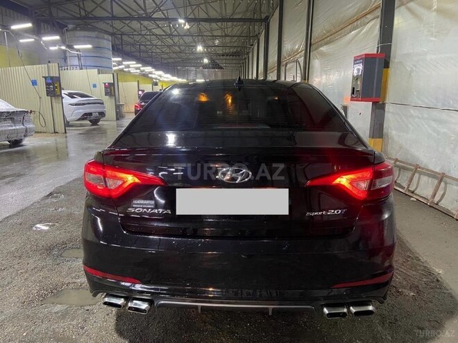 Hyundai Sonata-5