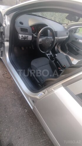 Opel Astra-17