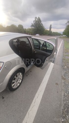 Opel Astra-10