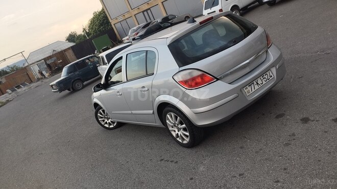 Opel Astra-7
