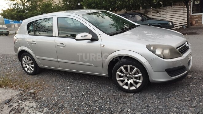 Opel Astra-2