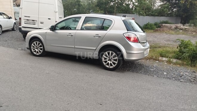 Opel Astra-3