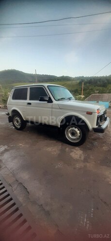 LADA (VAZ) Niva-11