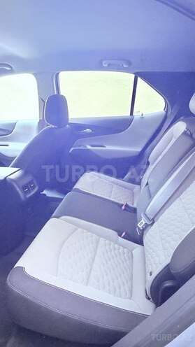 Chevrolet Equinox-8