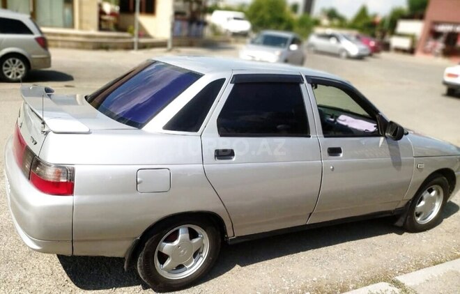 LADA (VAZ) 2110-4