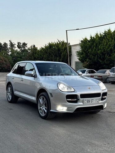 Porsche Cayenne S-1