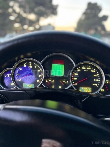 Porsche Cayenne S-10
