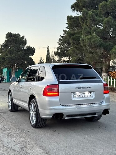 Porsche Cayenne S-3
