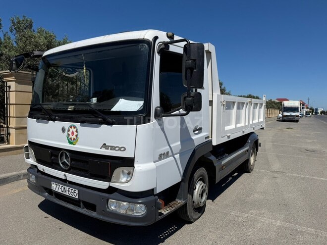 Mercedes Atego 818-3