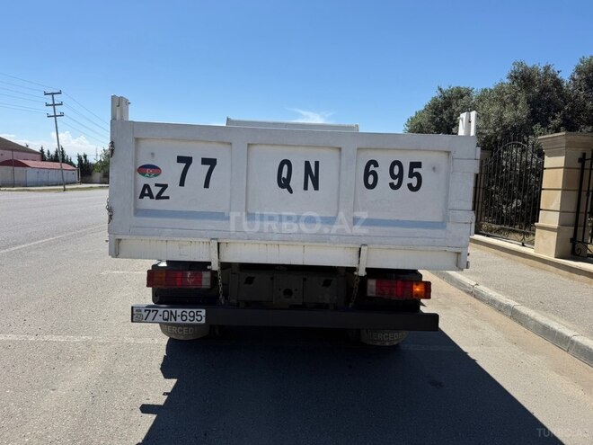 Mercedes Atego 818-4