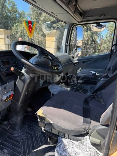 Mercedes Atego 818-7