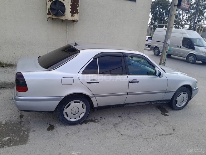 Mercedes C 180-3