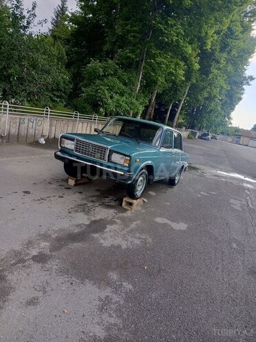 LADA (VAZ) 2107-4