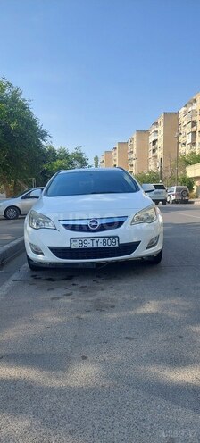 Opel Astra-1