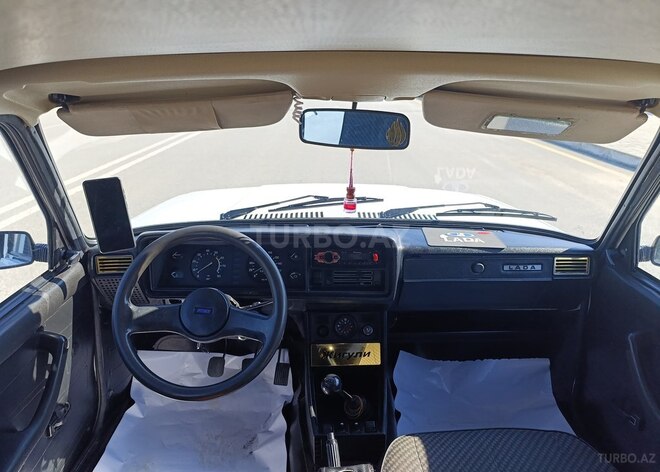 LADA (VAZ) 2107-3