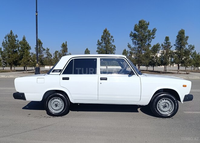 LADA (VAZ) 2107-8