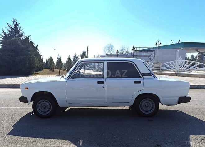 LADA (VAZ) 2107-9