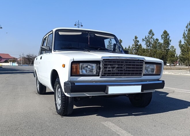 LADA (VAZ) 2107-7