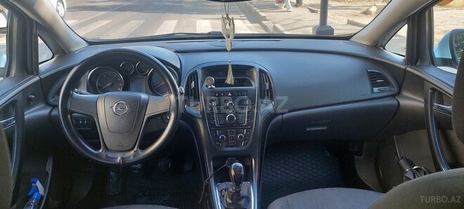 Opel Astra-4