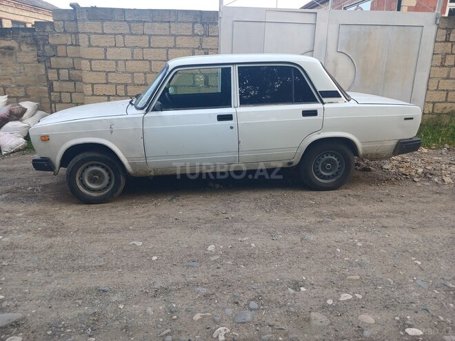 LADA (VAZ) 2107-5