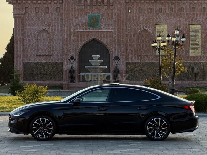 Hyundai Sonata-7