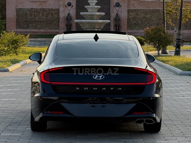Hyundai Sonata-9