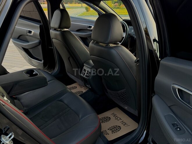 Hyundai Sonata-15
