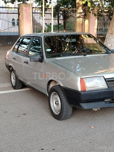 LADA (VAZ) 21099-2