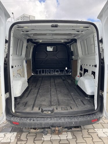 Ford Transit Custom-5