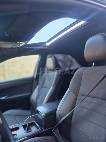 Toyota Camry-12