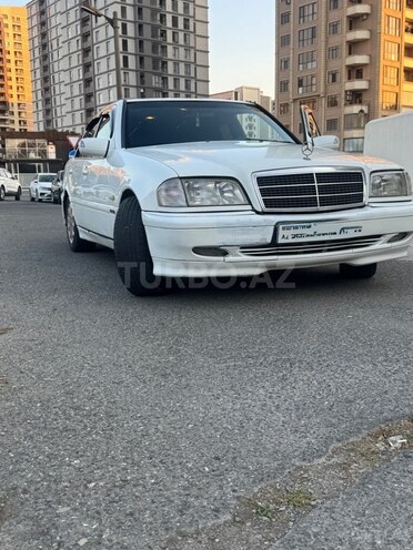 Mercedes C 220-6