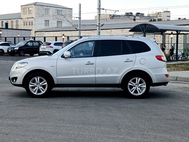 Hyundai Santa Fe-7