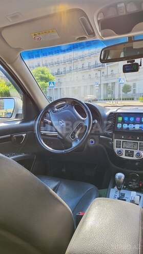 Hyundai Santa Fe-16