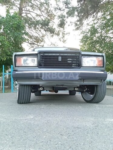 LADA (VAZ) 2107-1