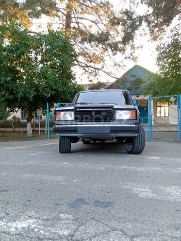 LADA (VAZ) 2107-8
