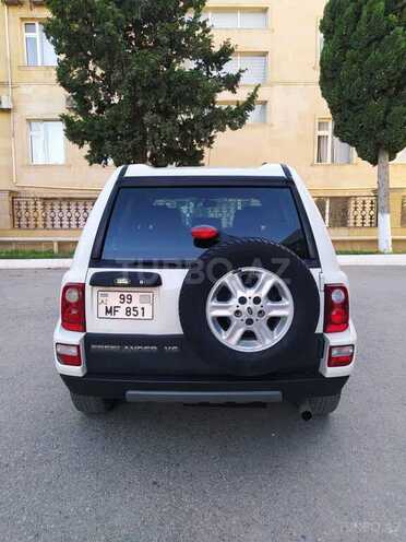 Land Rover Freelander-2