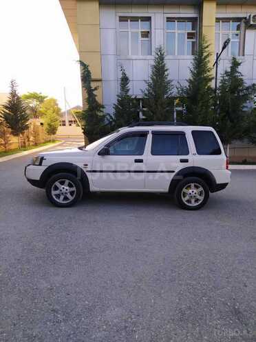 Land Rover Freelander-4
