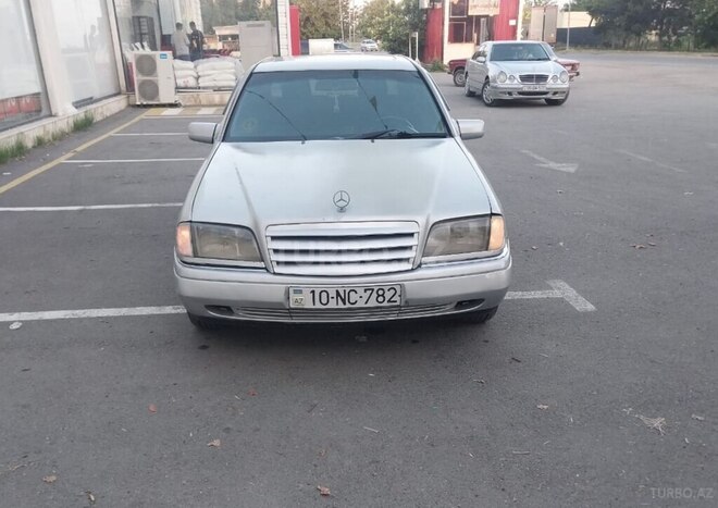 Mercedes C 180-2