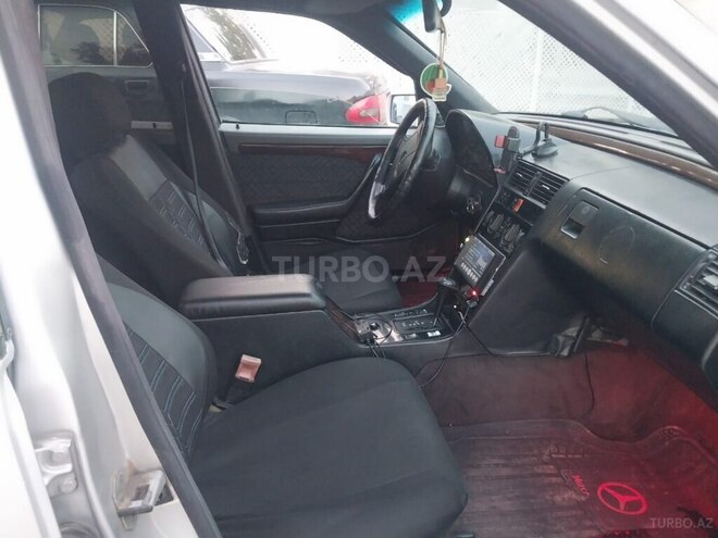 Mercedes C 180-8