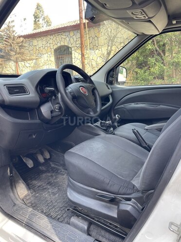 Fiat Doblo-12