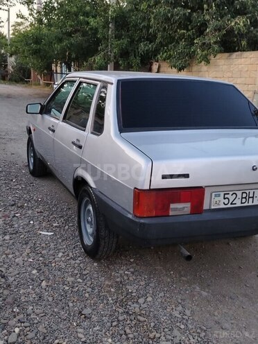 LADA (VAZ) 21099-8